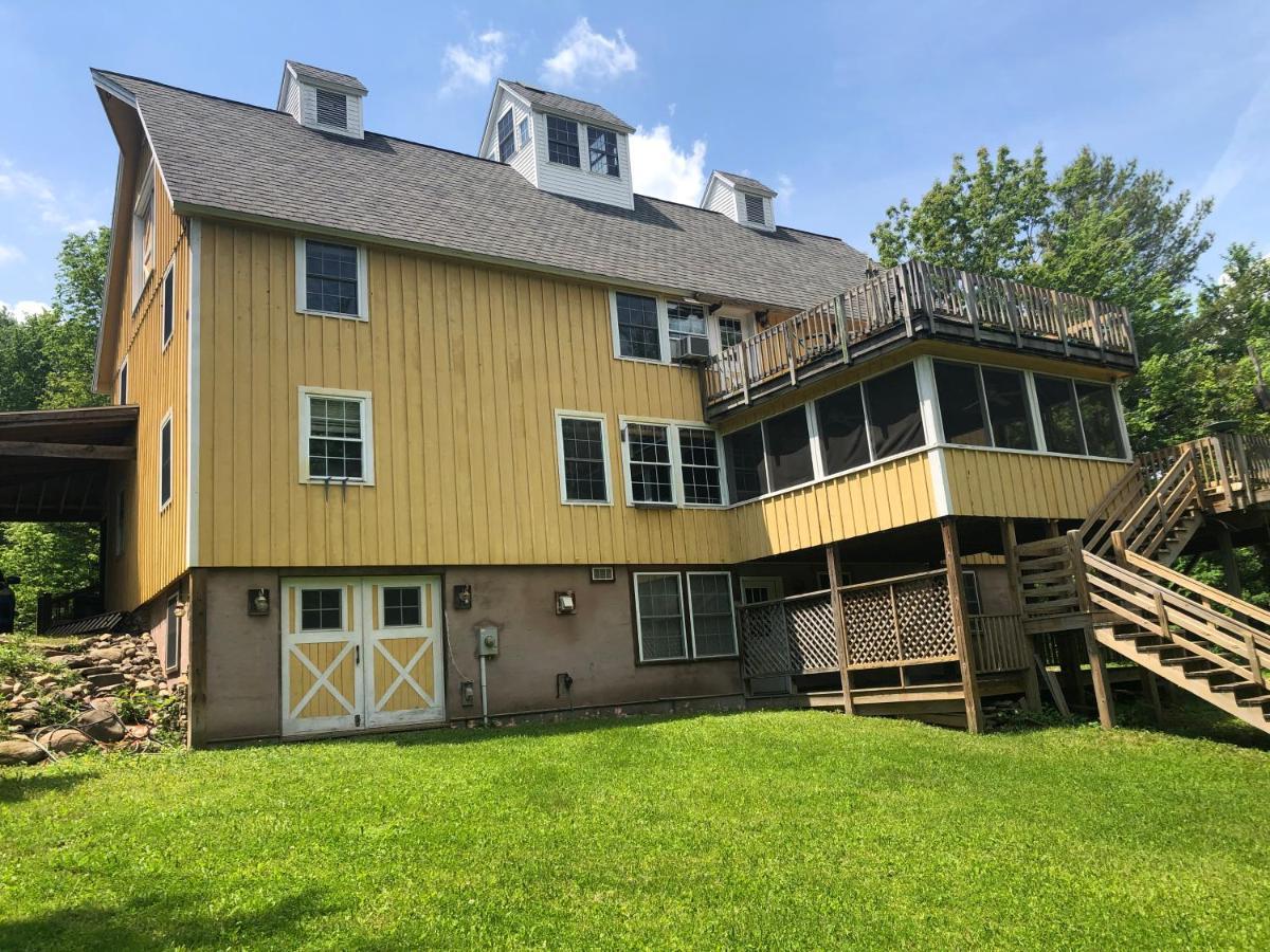 Yellow Barn Estate Freeville ภายนอก รูปภาพ