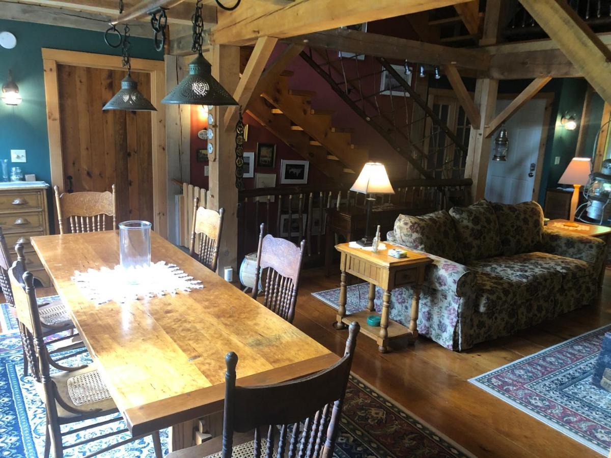 Yellow Barn Estate Freeville ภายนอก รูปภาพ