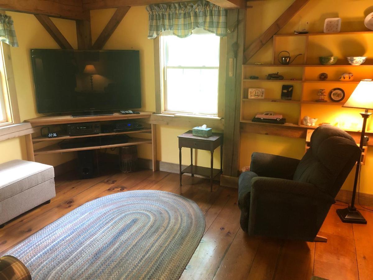 Yellow Barn Estate Freeville ภายนอก รูปภาพ